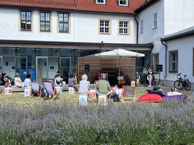 Read more about the article Lesung in Erfurt: Zusammenstehen